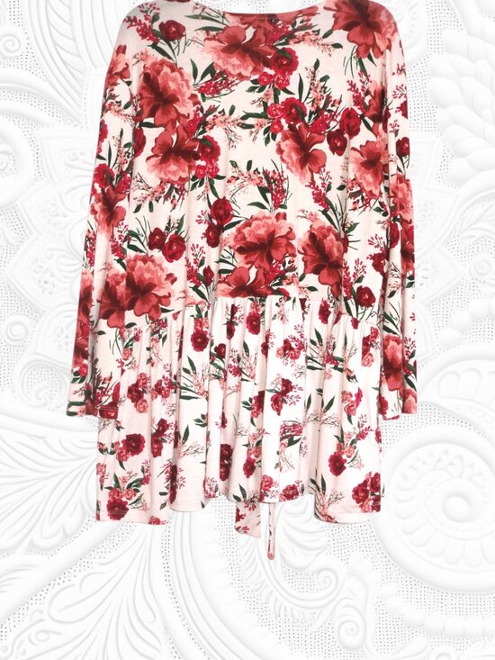 Torrid (Size 1) Floral Top with Tie 1X - Picture 3 of 3